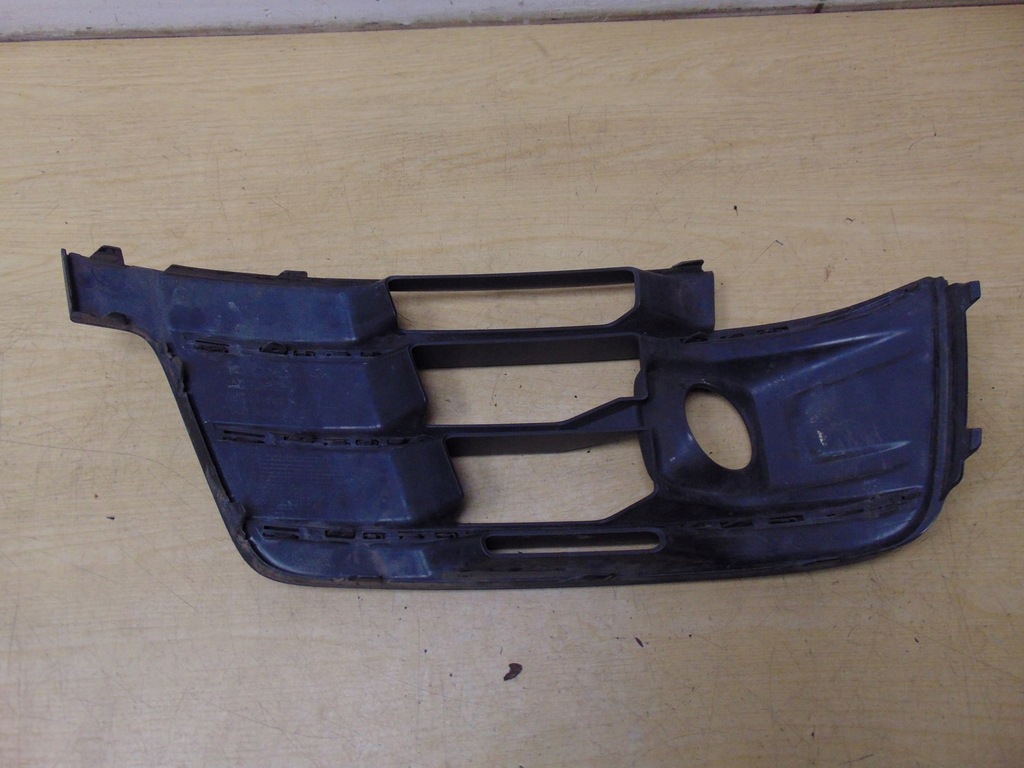 KÜHLERGRILL IM STOßSTANGE LINKS AUDI Q7 4M S-LINE LIFT 4M0807681E Product image