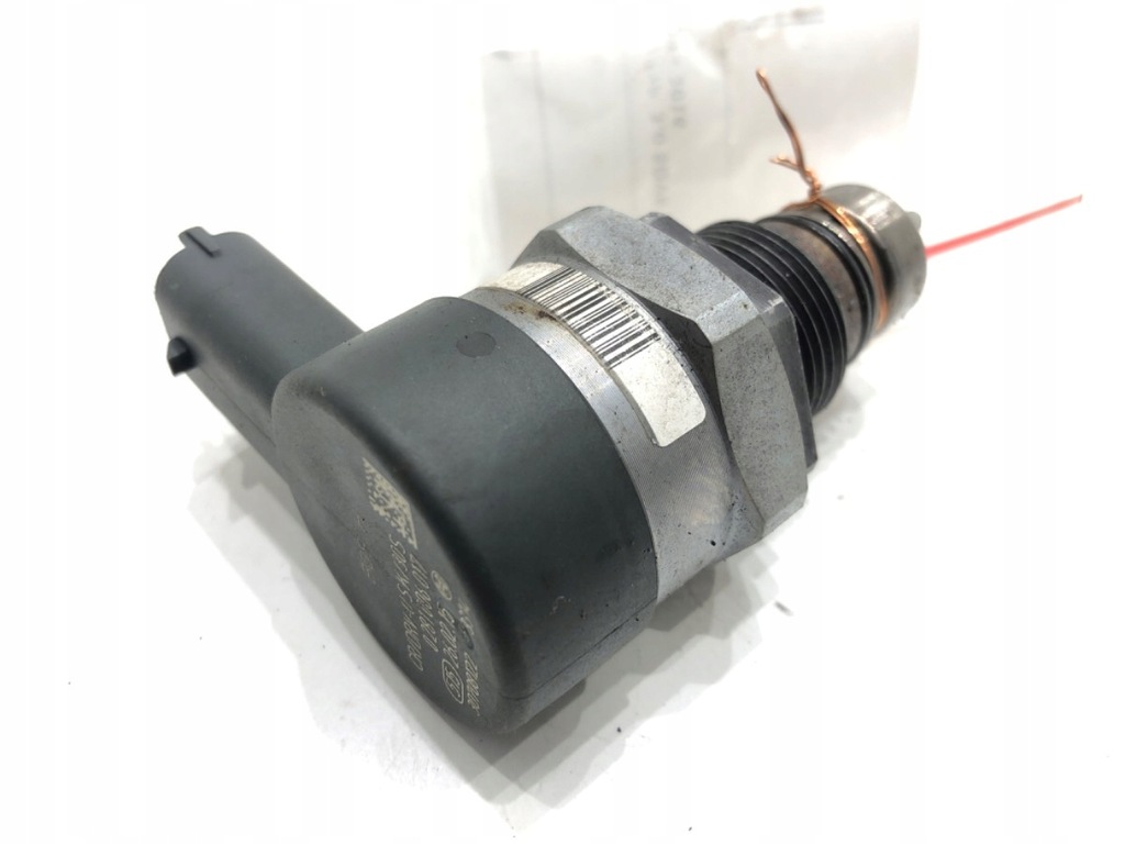 KRAFTSTOFFDRUCKSENSOR JAGUAR XJ 0281006017 3.0 275KM Product image