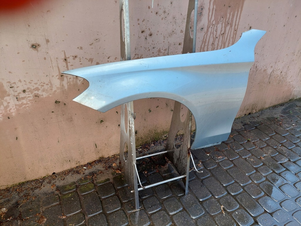 Mercedes C Klasse W205 205 2014- vorne rechts A205881010 Product image