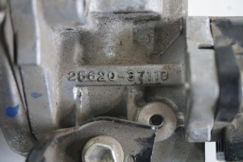 Toyota Auris 2 II 1.8H Lexus Ct200 Kühler 25601-37010 VENTIL 25620-37110 Product image