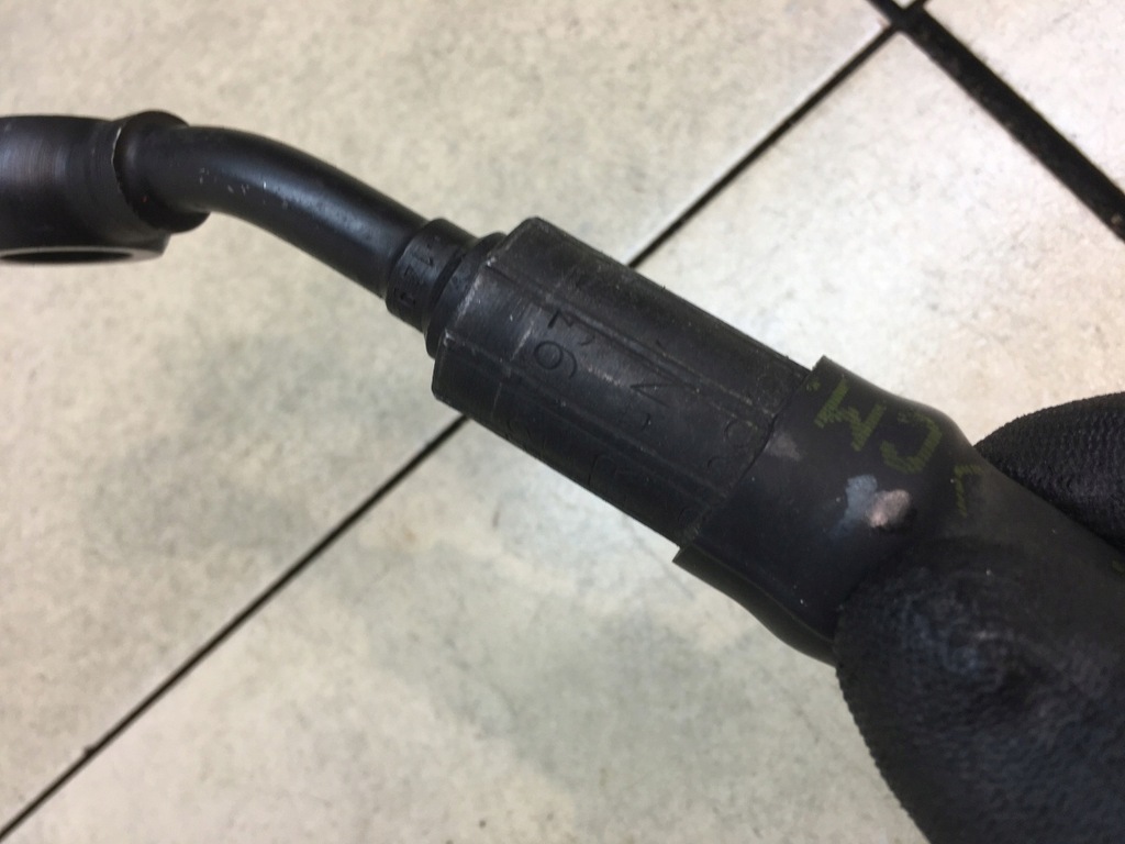 STROMSCHLAUCH PASSAT B5 1.9 TDI 8D1422893BJ Product image
