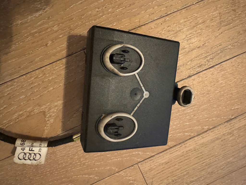 TÜRSTEUERMODUL HINTEN LINKS AUDI A6 C6 LIFT Product image