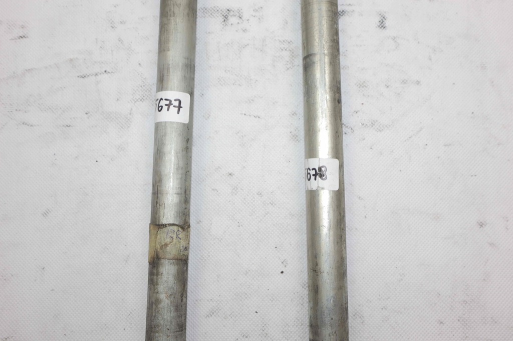 HONDA CBR 900 RR 929 SC44 954 SC50 Achse Schwingenachse hinten Hinterräder Product image