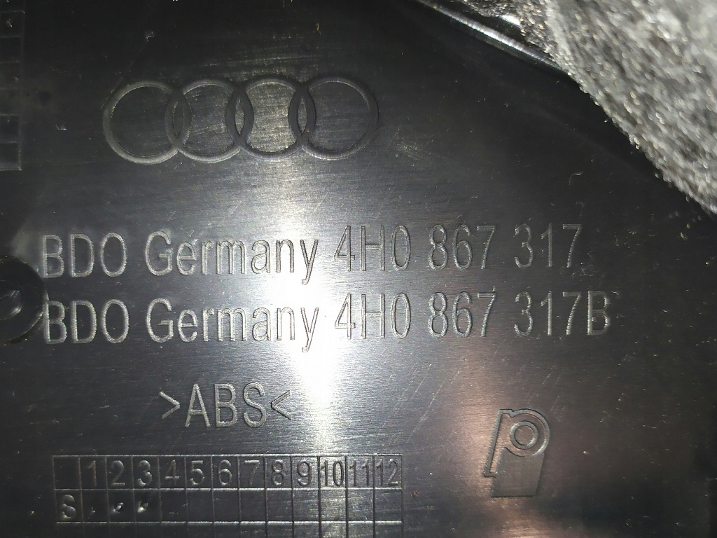 AUDI A8 D4 TÜRPOLSTERUNG HINTEN LINKS Product image