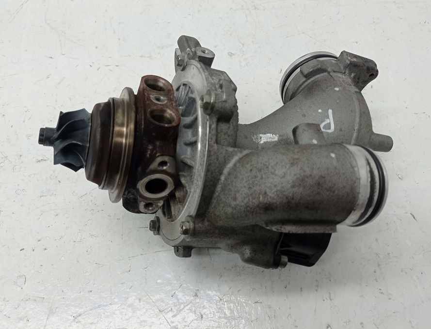 TURBOTURBINEN-SET RECHTS MERCEDES W213 3,5 V6 E400 276.853 A2760903080 Product image