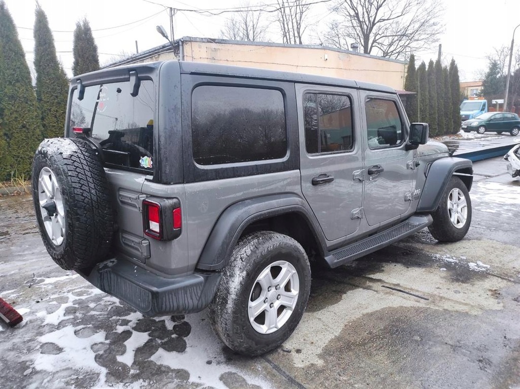 WASSERKÜHLER WRANGLER JL IV 2.0 T 68282405AC Product image