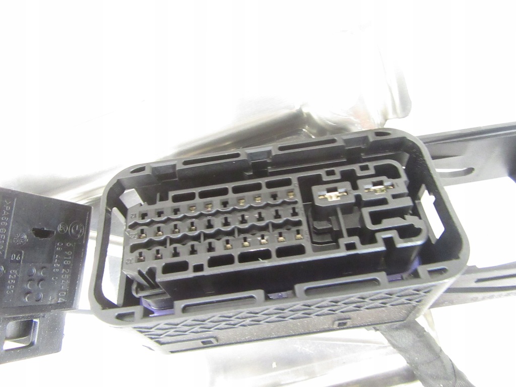 Aktivlenkungsmodul Treiber BMW e60 e61 e63 e64 Stecker Product image
