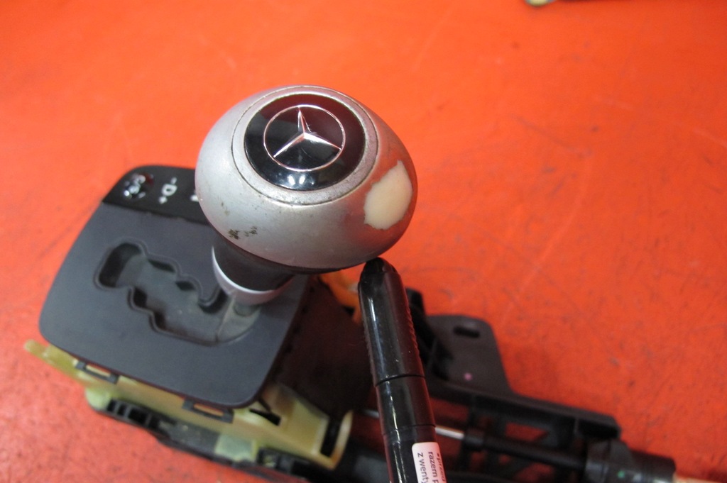 MERCEDES W245 B-KLASSE 2,0 CDI 640941 W169 HEBEL SELEKTOR SCHALTKABEL Product image