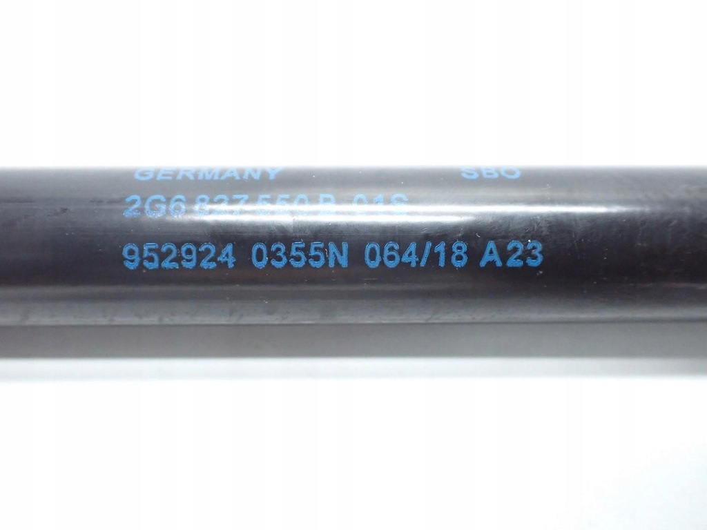 Teleskopantrieb für Kofferraum spät 2G6827550B VW POLO 2G VI 18R Product image