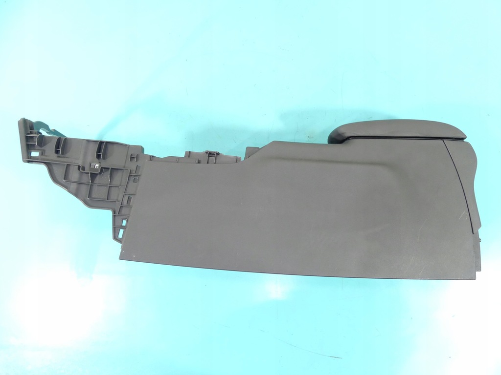 ARMLEHNENTUNNEL CITROEN C4 II B7 EUROPA Product image