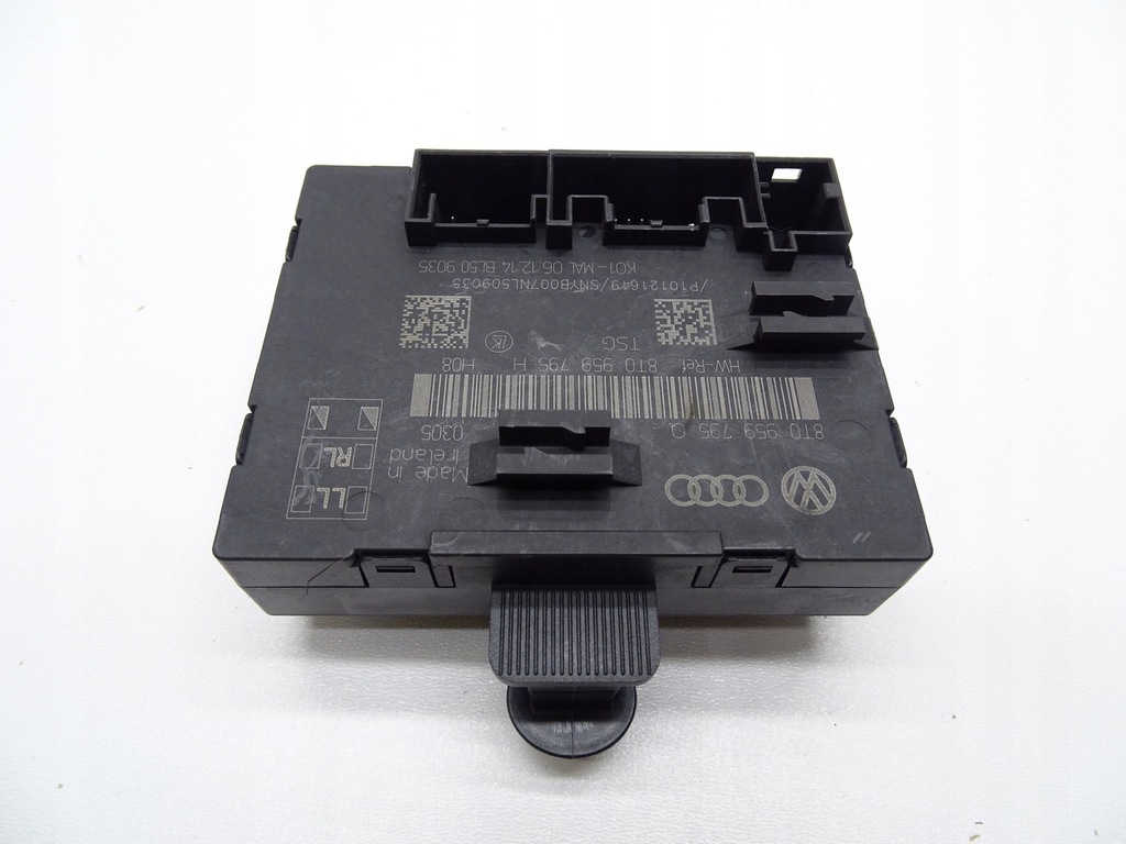 TÜRSTEUERMODUL LINKS HINTEN A5 8T SPORTBACK 5D 8T0959795Q Product image
