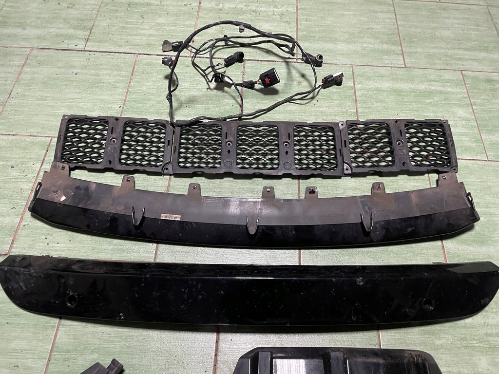 Jeep Grand Cherokee SRT 17 - Halogen rechts Product image