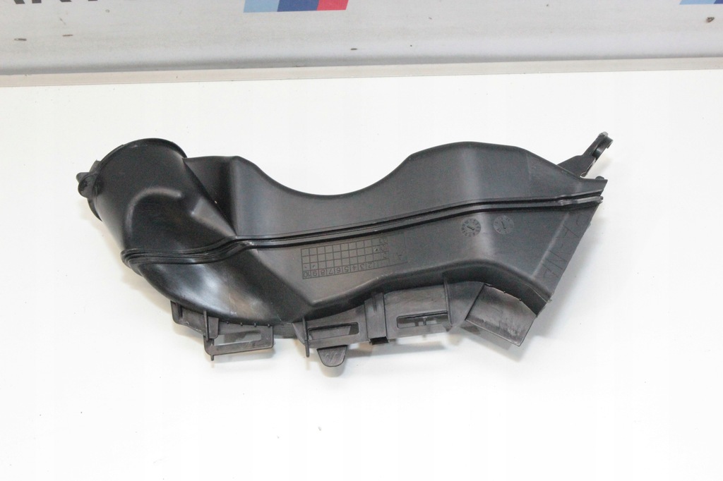 BMW F39 F48 X1 KANAL LUFTEINLASS RECHTS 7355438 Product image