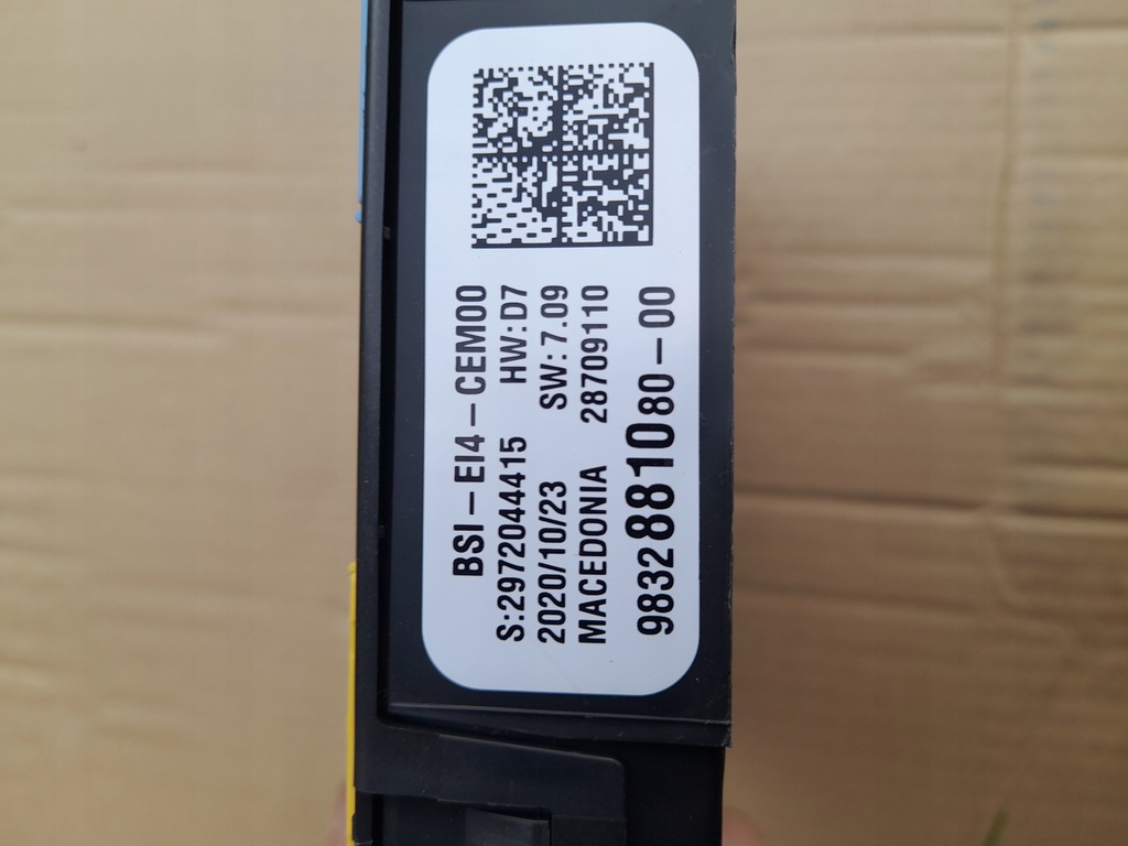CITROEN E-C4 ELEKTRISCHER BSI-MODUL-SICHERUNGSKASTEN Product image