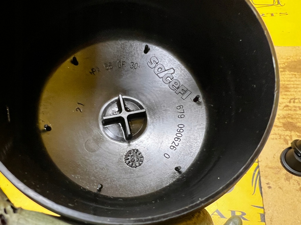MUTTER, ÖLFILTERGEHÄUSE RENAULT 0.9 TCE Product image