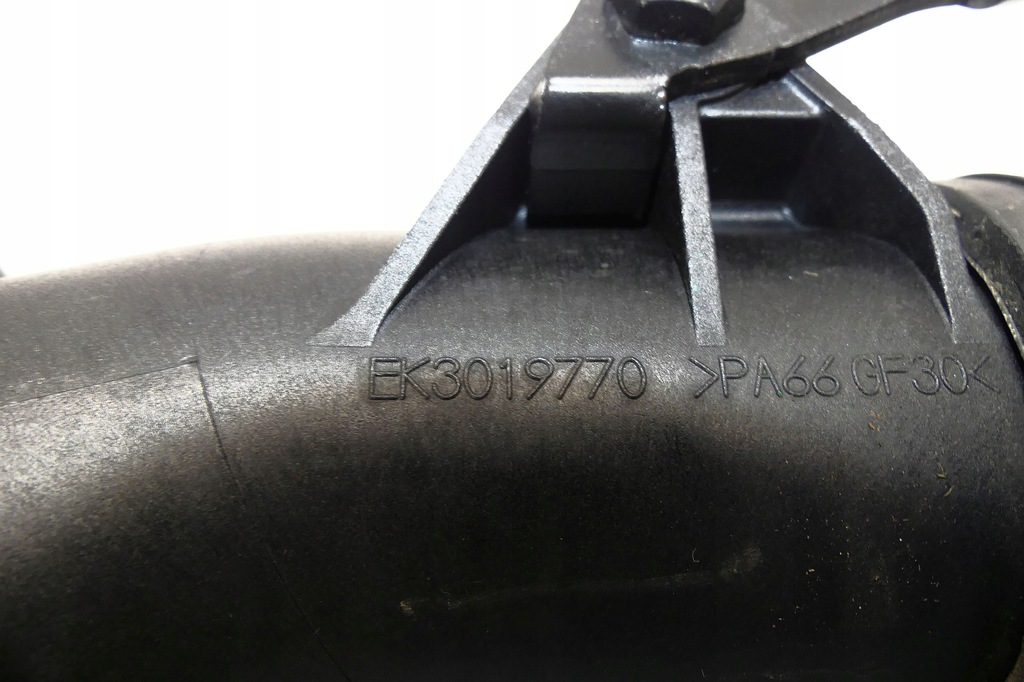 FORD FOCUS MK3 FIESTA MK7 1.0 ECOBOOST LUFTROHR Product image