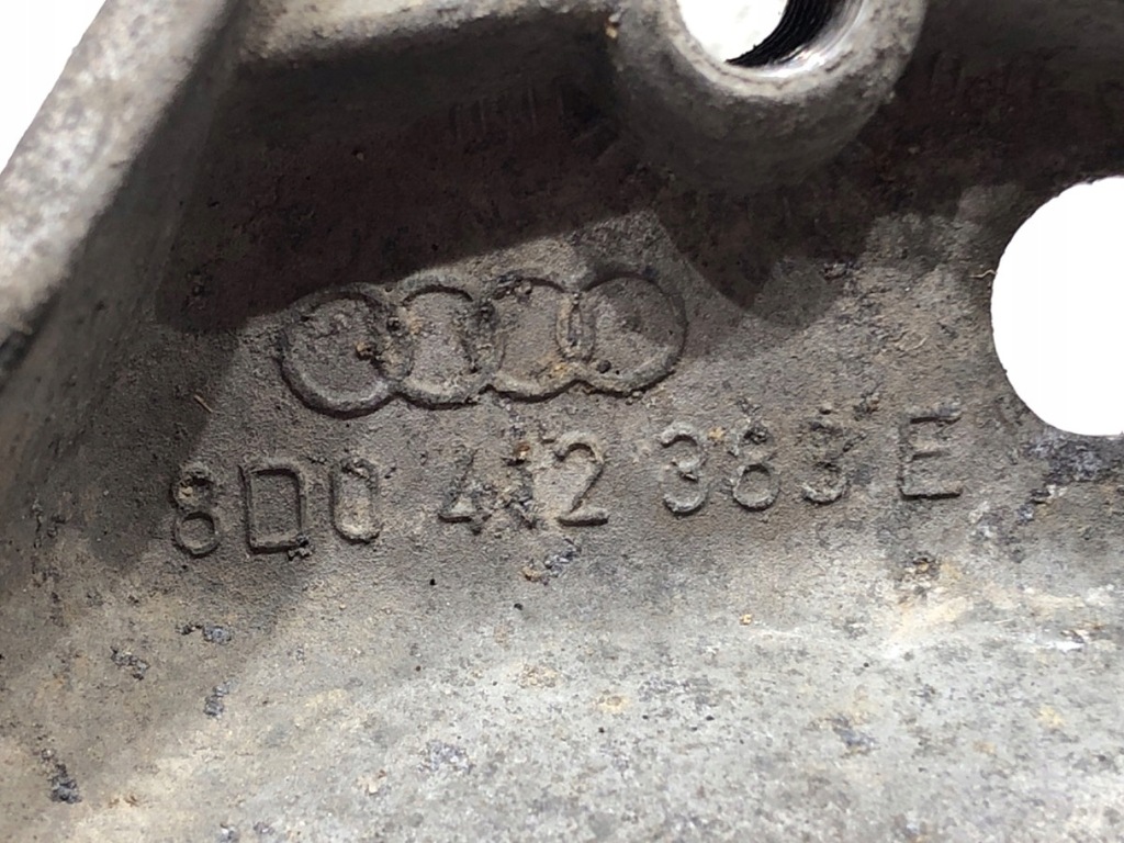 STOSSDÄMPFERBEFESTIGUNG, LINKS VORNE, AUDI A6 C5 1.8T 97-05 Product image