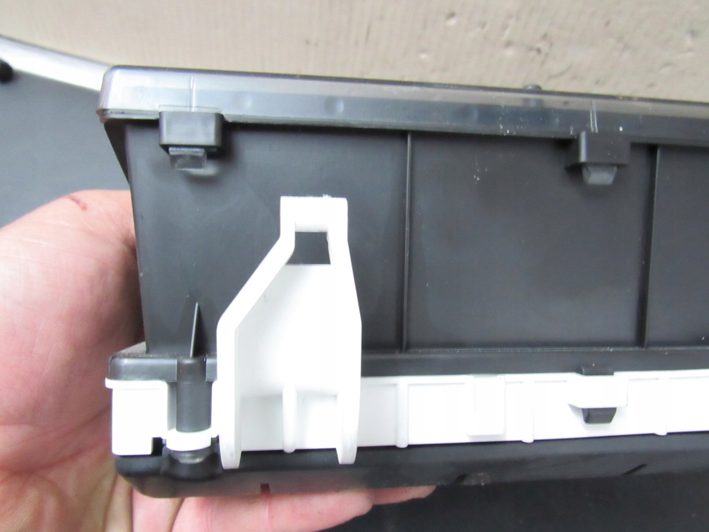 Corolla Verso II 2.2 D4d Zähler 83800-0f090 Product image