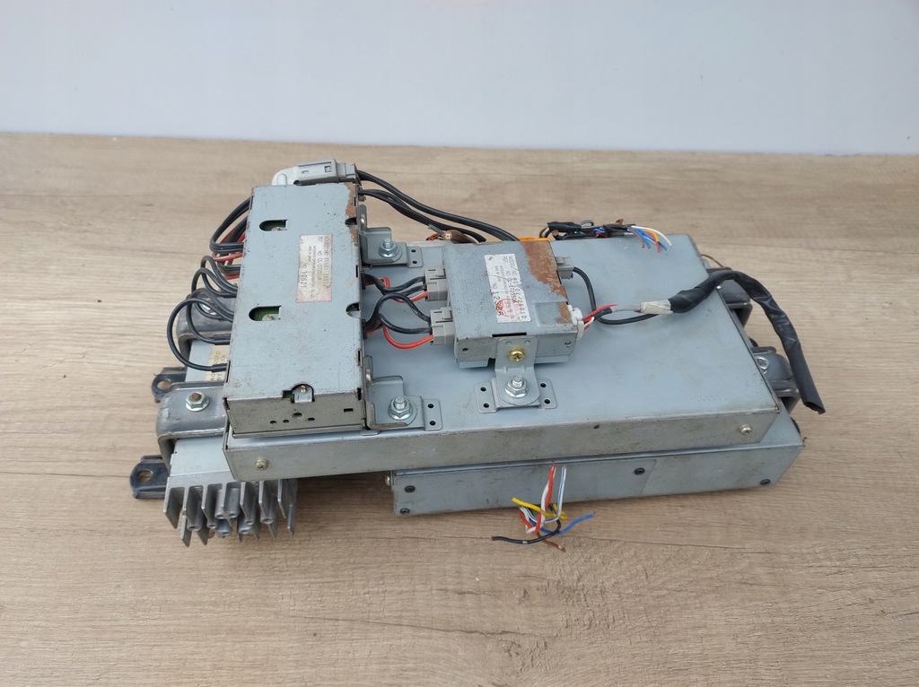 FUNK-NAVIGATIONSCOMPUTER TOYOTA 86681-26011 PREVIA HIACE K109/063 Product image