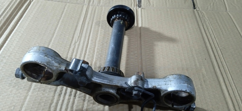 Suzuki GS 500 Unteres Regal, gefederter Sitz, Sitz-Set Product image