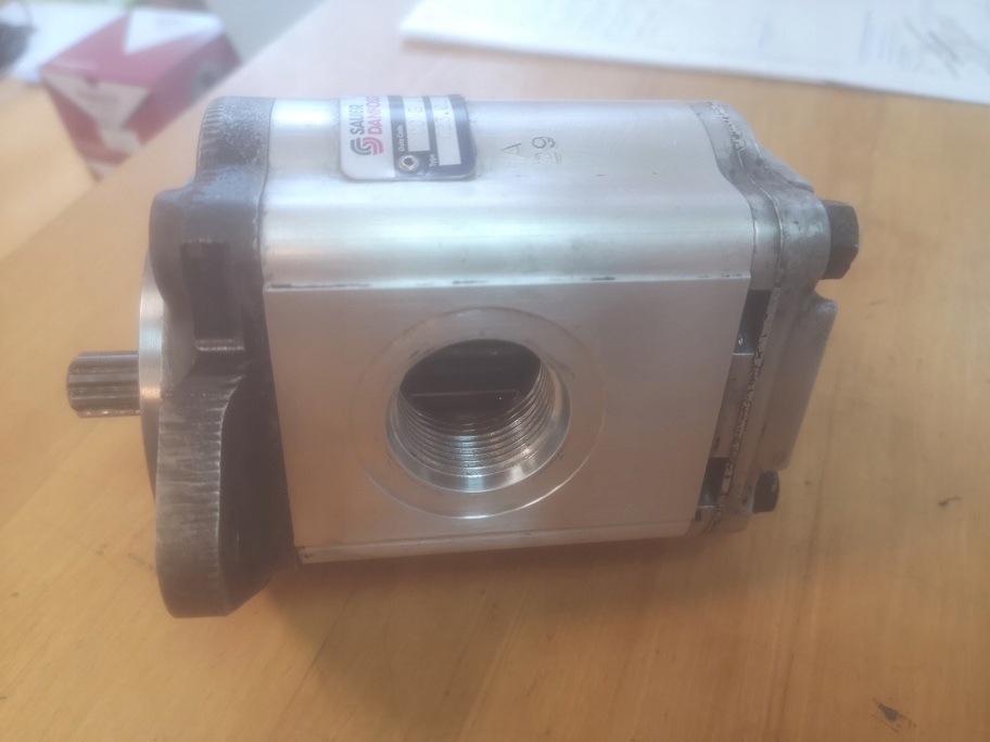 GENIE S85 Pumpe Sauer Danfoss C23.0L 37554 - Import Product image