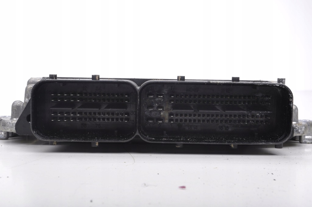 Hyundai Tucson und Computer Engine Controller 0281015440 Product image