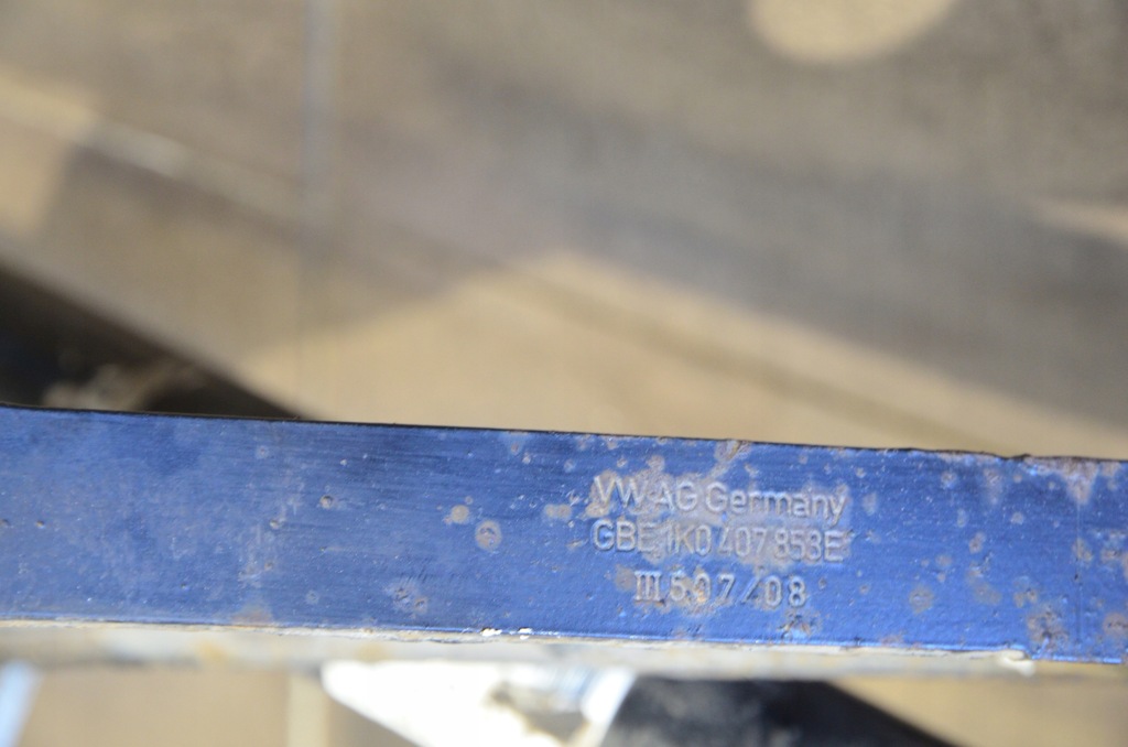 VW JETTA RECHTE AUFHÄNGUNG 1K0407272EC KOMPLETT Product image