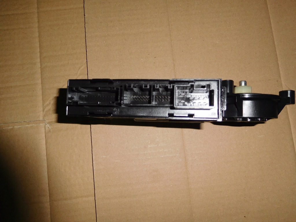VW Touareg 2004, Fensterhebermotor hinten rechts 7L0959794 Product image