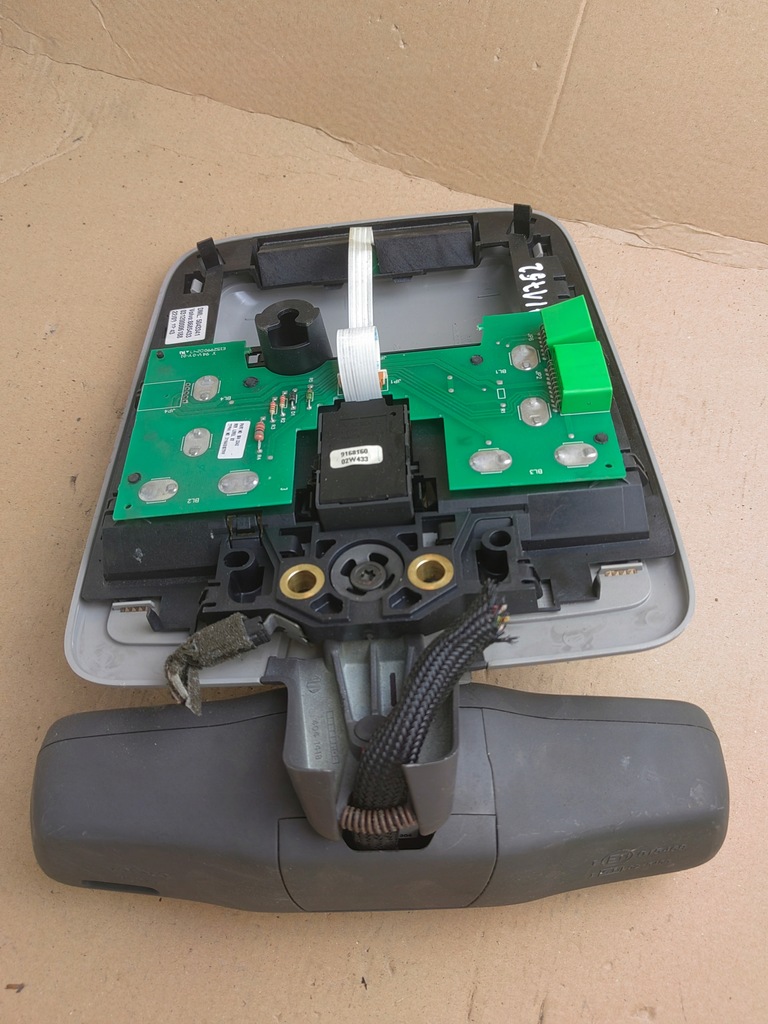 KABINENBELEUCHTUNG INNENSPIEGEL VOLVO 8685433 Product image