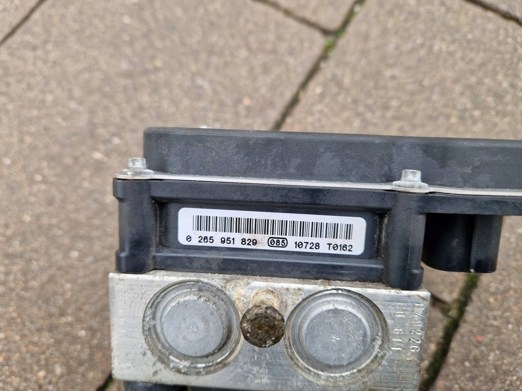 Citroen C4 Picasso und Lift ABS 0265251154 0265951829 Product image