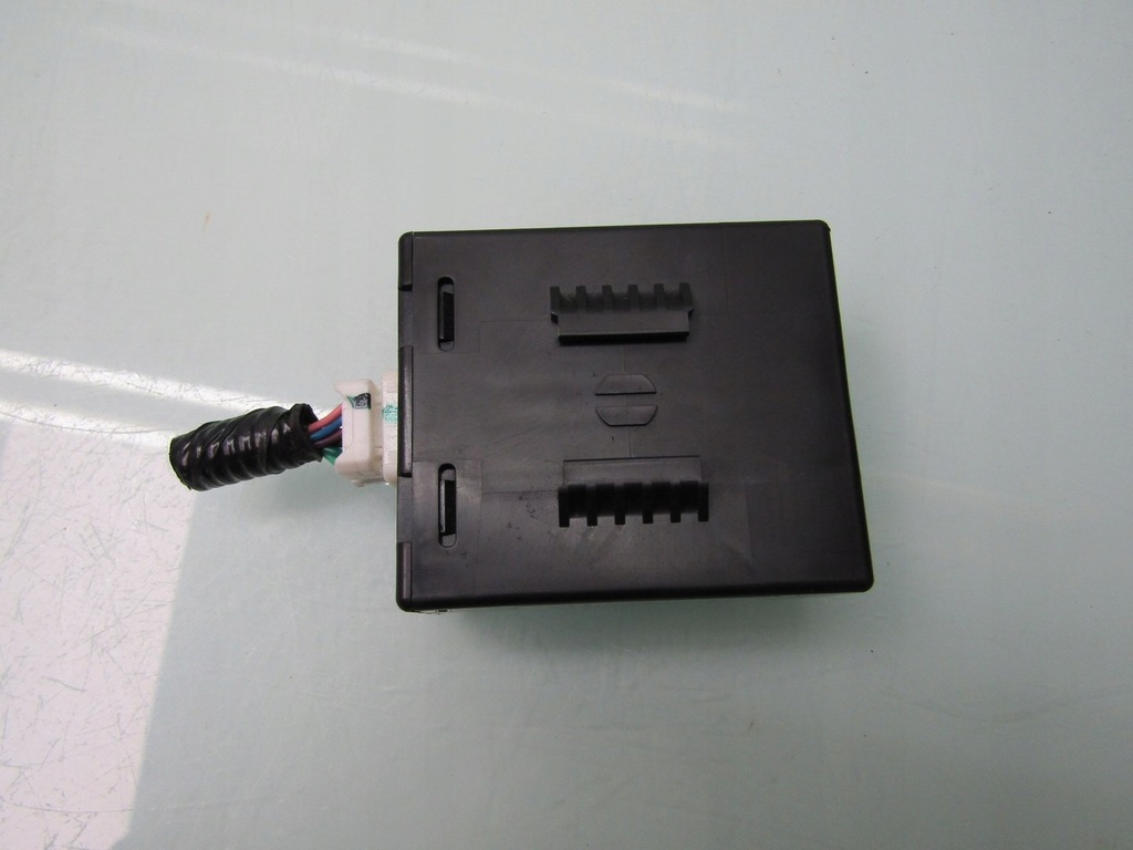 NISSAN MICRA K13 14R REIFENDRUCKMODUL-CONTROLLER 407403VU0B Product image