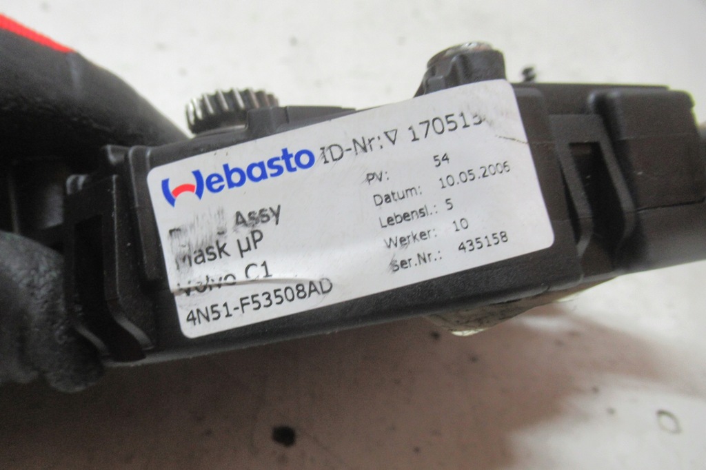 VOLVO V50 2.4 D 06R COMBI SCHIEBEDACHMOTOR 4N51-F53508AD Product image