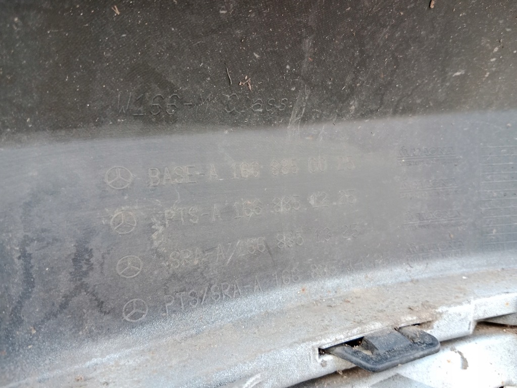 Mercedes ML 166 Frontstoßstange vorne Product image
