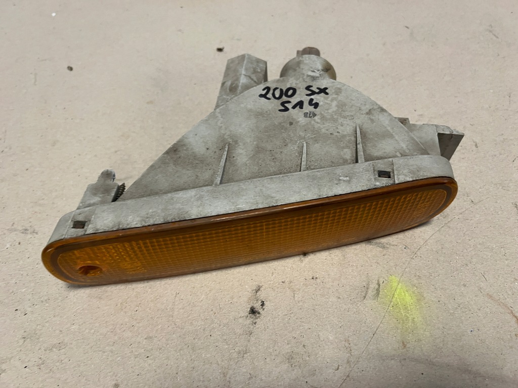 NISSAN 200SX 240SX S14 STOßSTANGE BLINKER Product image