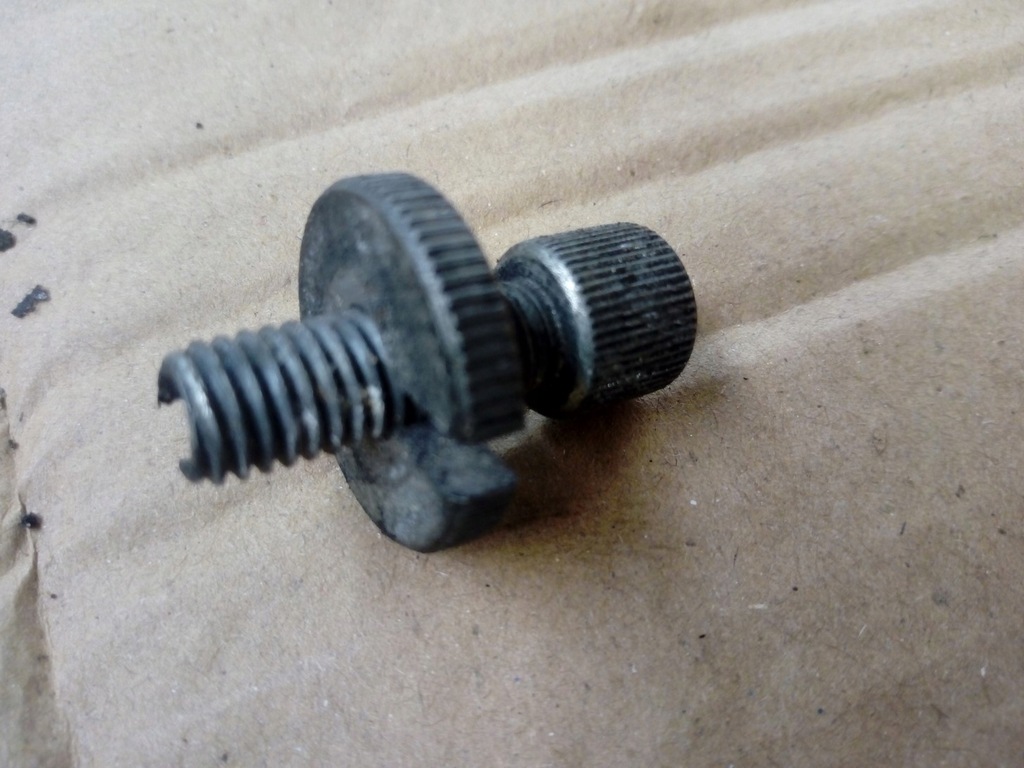 Yamaha Suzuki Schraubengriff Spanner Kabelspannung Product image
