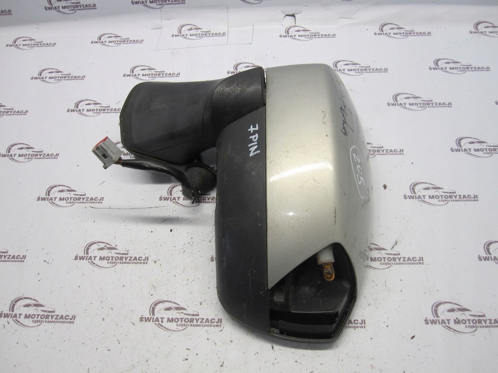 Ford Kuga Mk1 und 10r linker Spiegel E9024417 7 Pin Englisch Product image