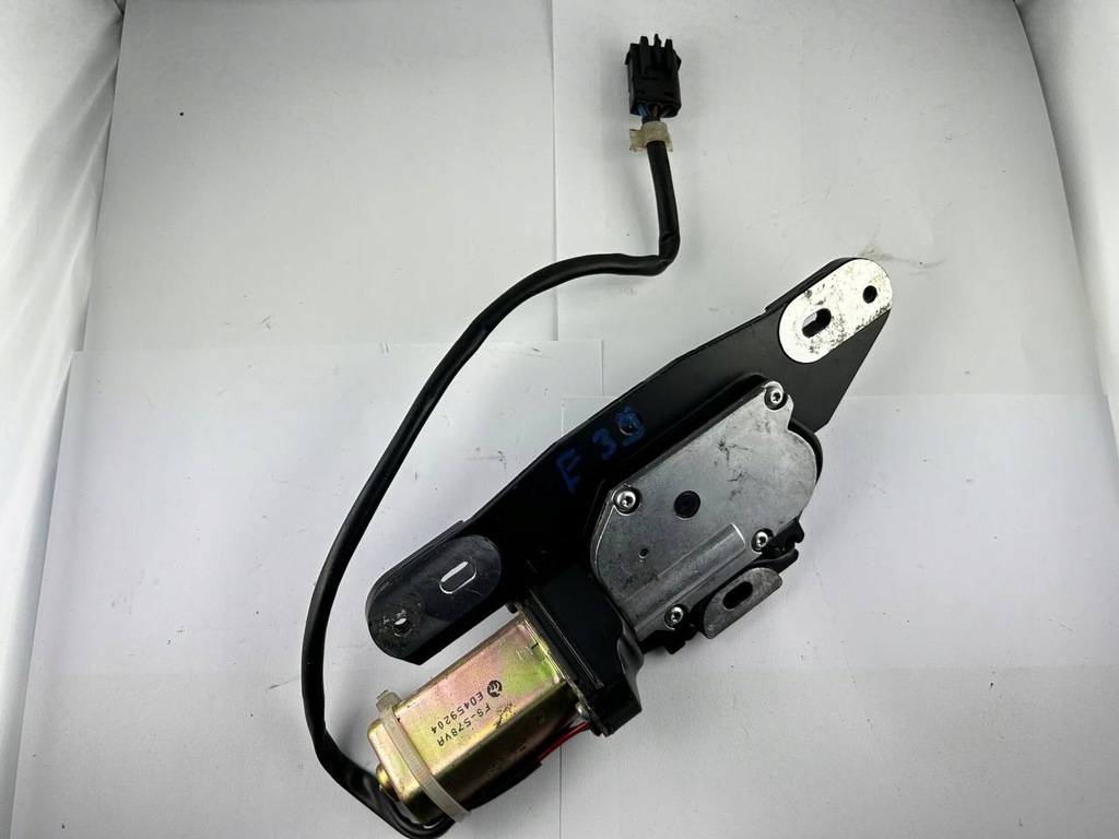 BMW OE 67148362371 8362371 Kofferraumdeckelschloss Product image