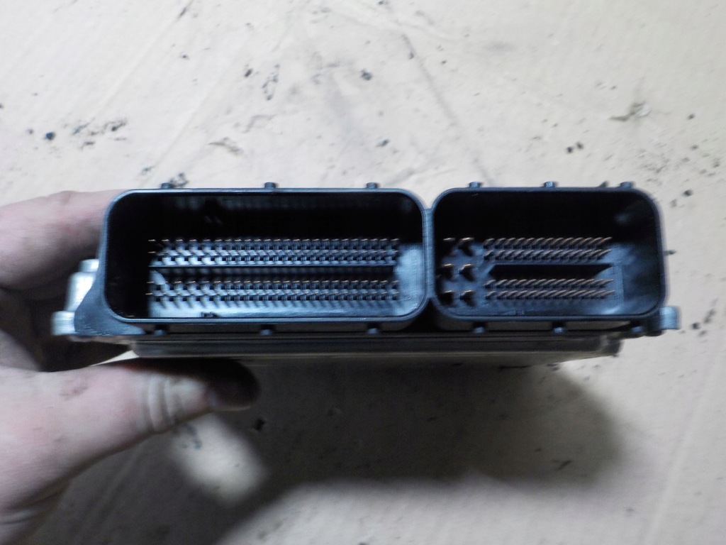BMW E91 2006R. 320D COMPUTER DDE 7801711 CONTROLLER Product image
