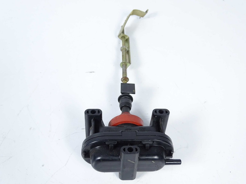 Mercedes S-Klasse W126 Heckklappenverriegelungsaktuator Product image