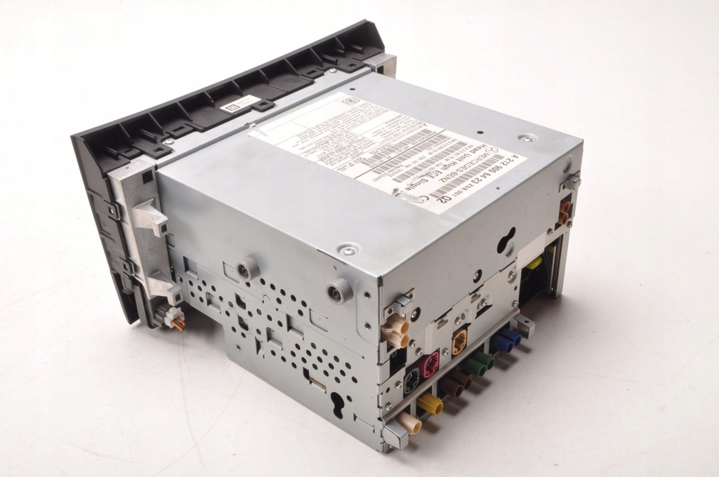 MERCEDES W212 W218 LIFT RADIO NAVIGATION A2129006423 Product image