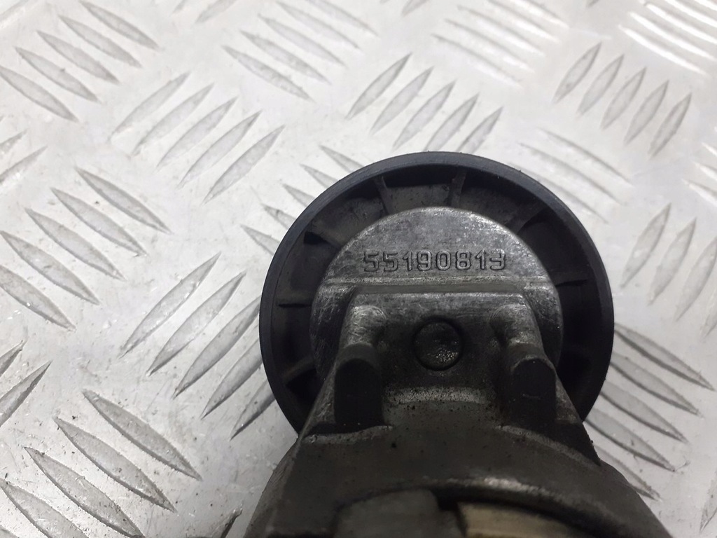 RIEMENSPANNER FIAT CROMA II 1.9 JTD 55190813 Product image