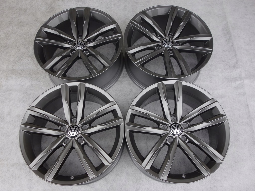 VW ARTEON PASSAT B8 LIFT TIGUAN 18' DARTFORD FELGEN Product image