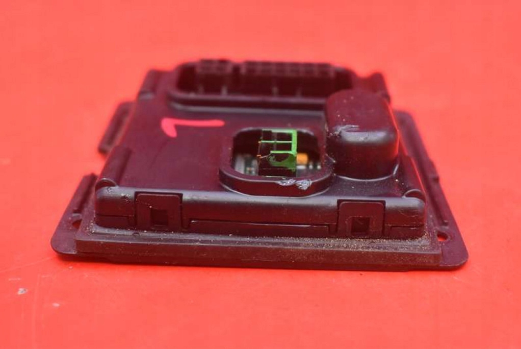 XENON-LENKMODUL LINKS 7L6941329 VW PASSAT B6 05-10 Product image