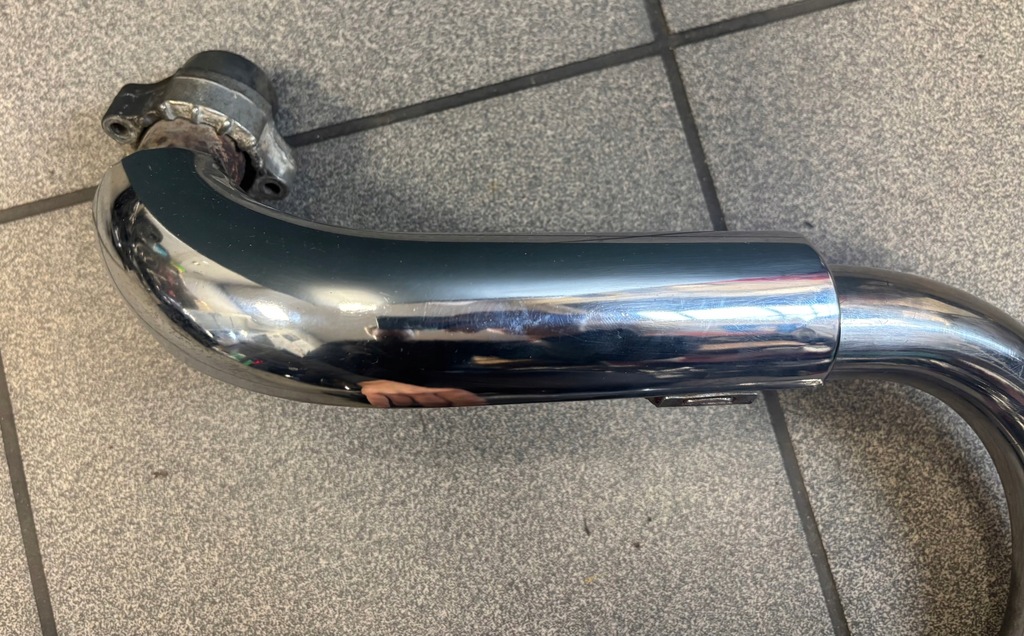 Honda Shadow VT 500 Auspuffkrümmer vorne Product image