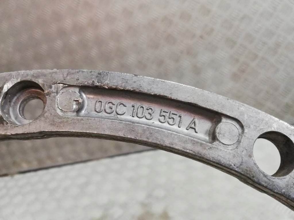 PASSAT B8 2.0 TDI GETRIEBE-ABSTANDSHALTER 0GC103551A Product image