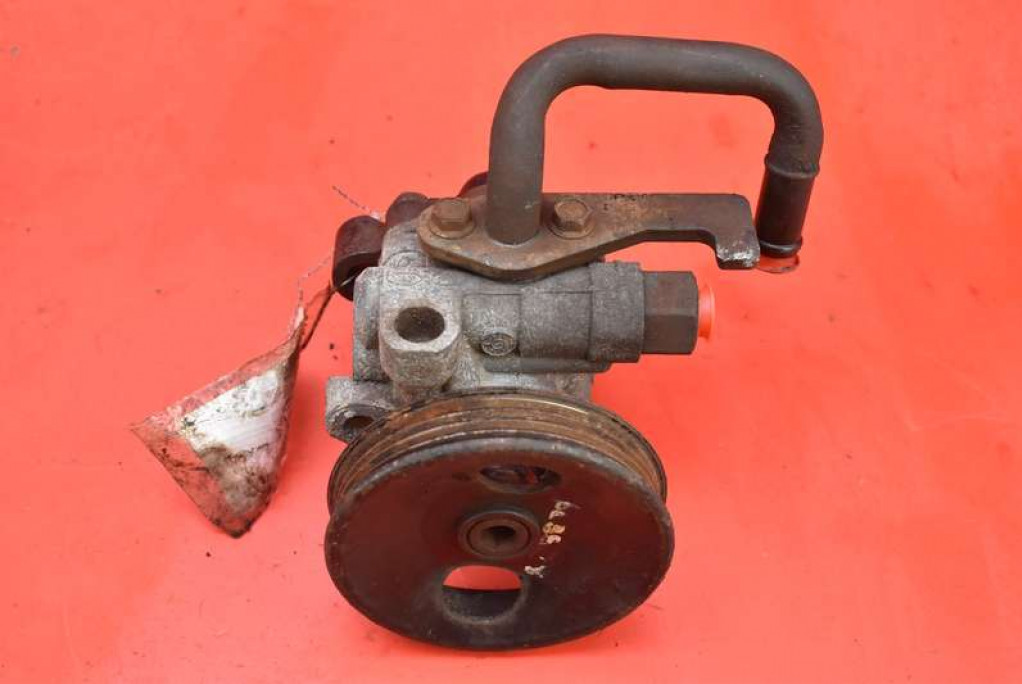POWER PUMP 57110-1C301 HYUNDAI GETZ 1 I 1,3 12V 05R Product image