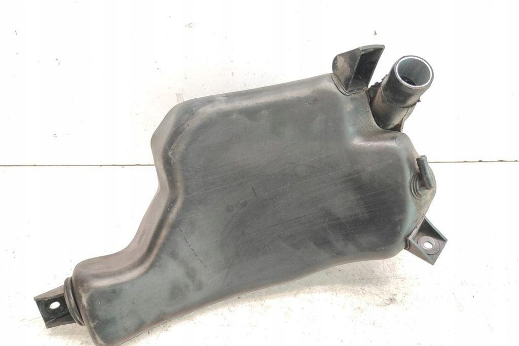 Audi A8 D2 Kraftstofftank (4D2, 4D8) 4D0201301 3.3L Diesel 2002 Product image