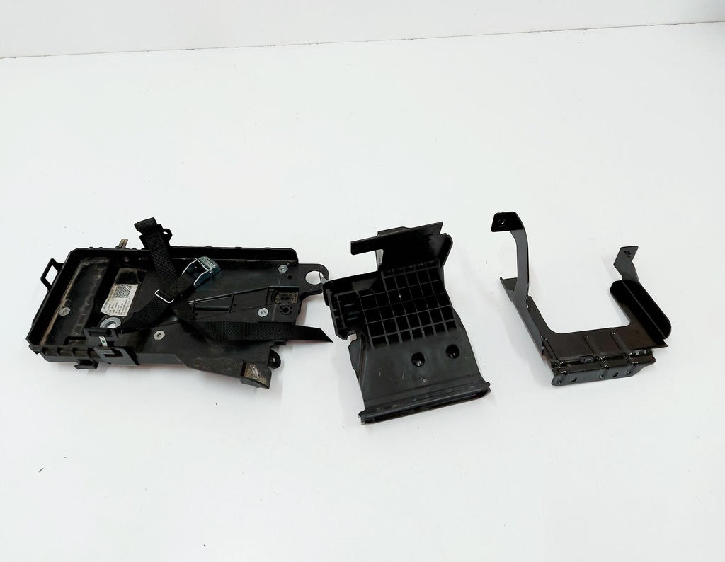 VOLVO XC40 22 Jahre Batteriegehäusesockel 32314831 Product image