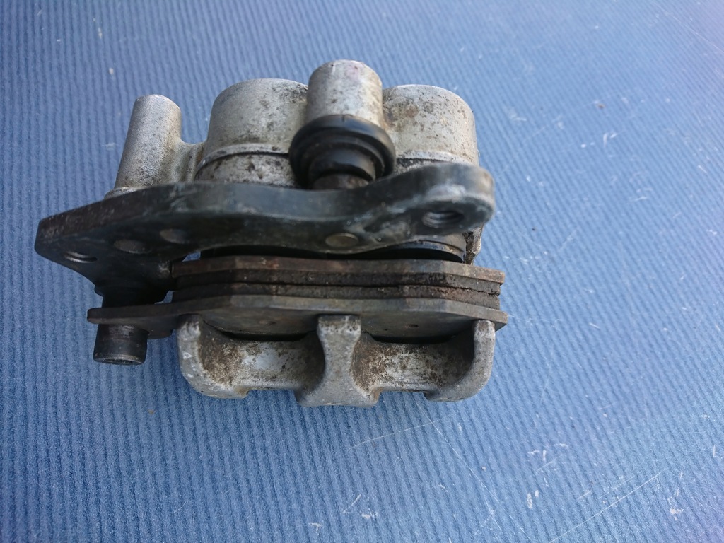 Suzuki RM 250 92-95 vorderer Bremssattel Product image