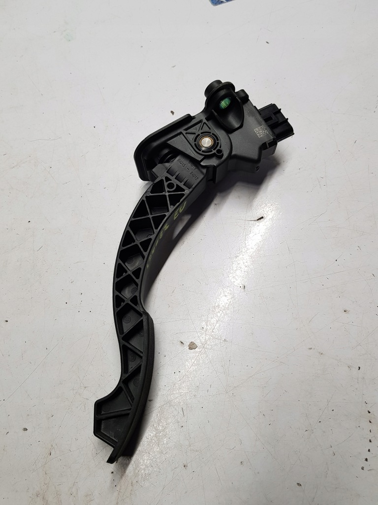 Gaskupplungs-Bremspedal Mitsubishi Lancer VIII Product image